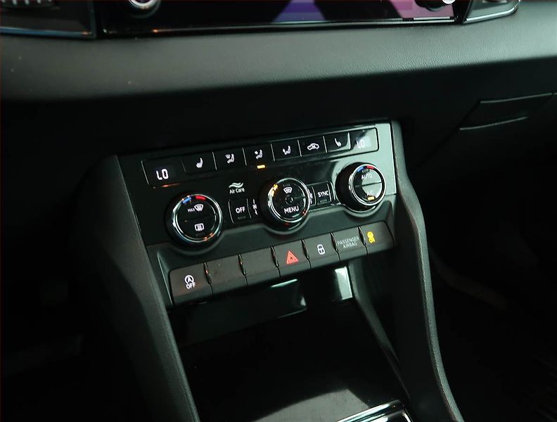 Škoda Karoq (2021) 2.0 TDI - fotka 16 z 19