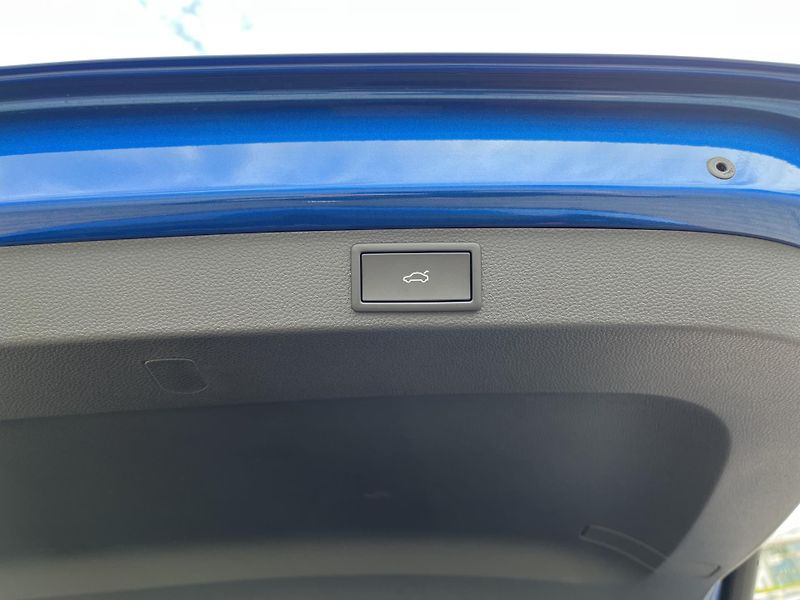 Škoda Karoq SPORTLINE 1.5 A7F 110kW - fotka 24 z 24
