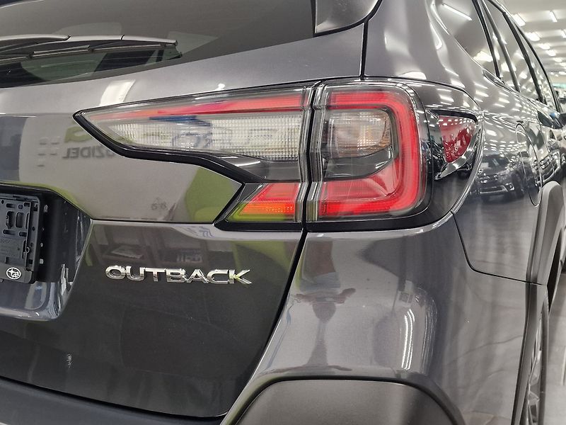 Subaru Outback (2025) 2.5 Comfort 2025 | Záruka - fotka 13 z 50