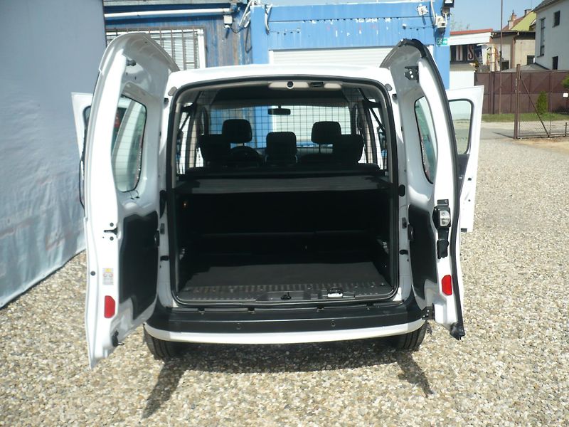 Renault Kangoo 1.5dCi ČR DPH Klimatizace - fotka 20 z 25