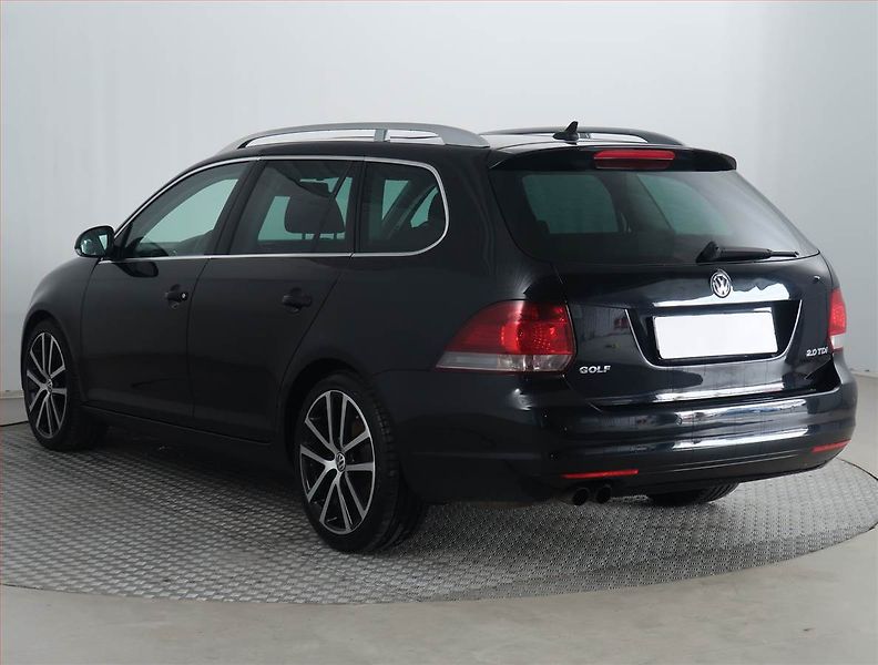 Volkswagen Golf (2012) Highline 2.0 TDI, Xenony - fotka 4 z 17
