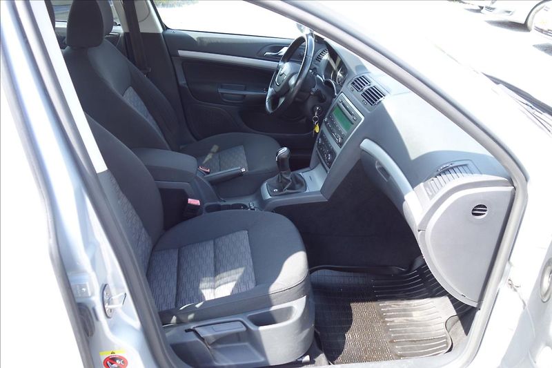 Škoda Octavia 1,2 TSi 77KW, ČR, ELEGANCE. - fotka 11 z 26
