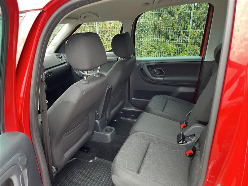 Škoda Roomster 1,2 TDi STYLE KLIMA ROZVODY - fotka 13 z 34