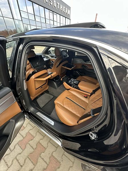 Audi A8 (2014) Long - fotka 24 z 31