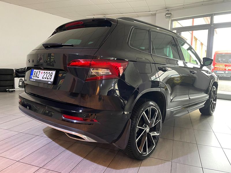 Škoda Karoq (2021) Sportline 1.5 TSI 110kW DSG - fotka 6 z 30