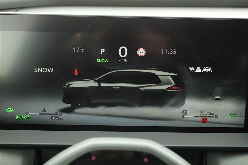 Toyota RAV4 (2026) 2.5 Hybrid AWD - fotka 14 z 21