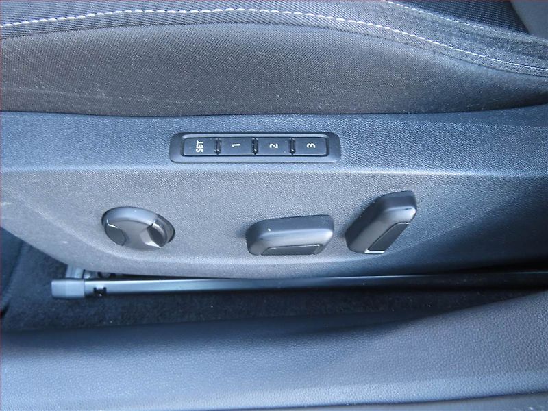 Škoda Octavia (2022) Style 1.0 TSI, Serv.kniha - fotka 26 z 27