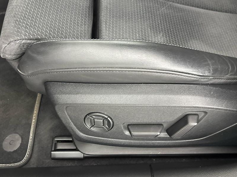 Audi A6 S-line - fotka 28 z 30