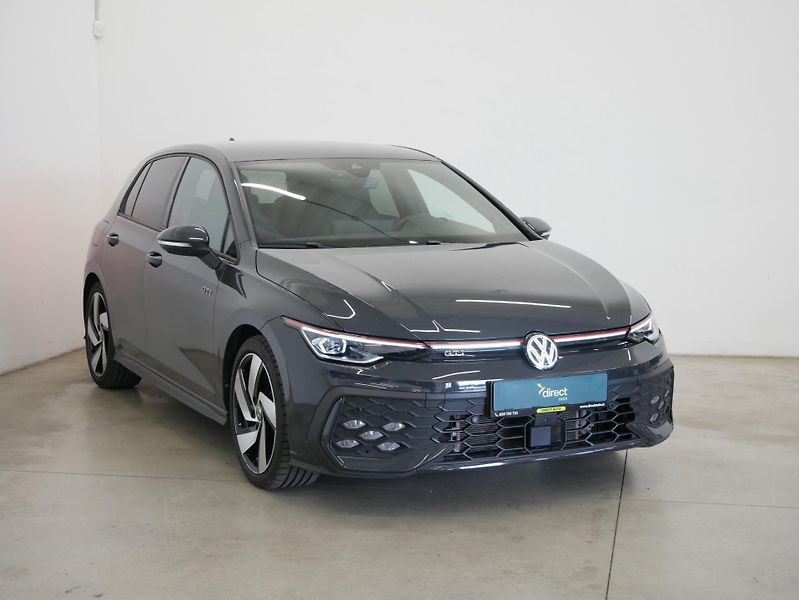 Volkswagen Golf - fotka 8 z 28