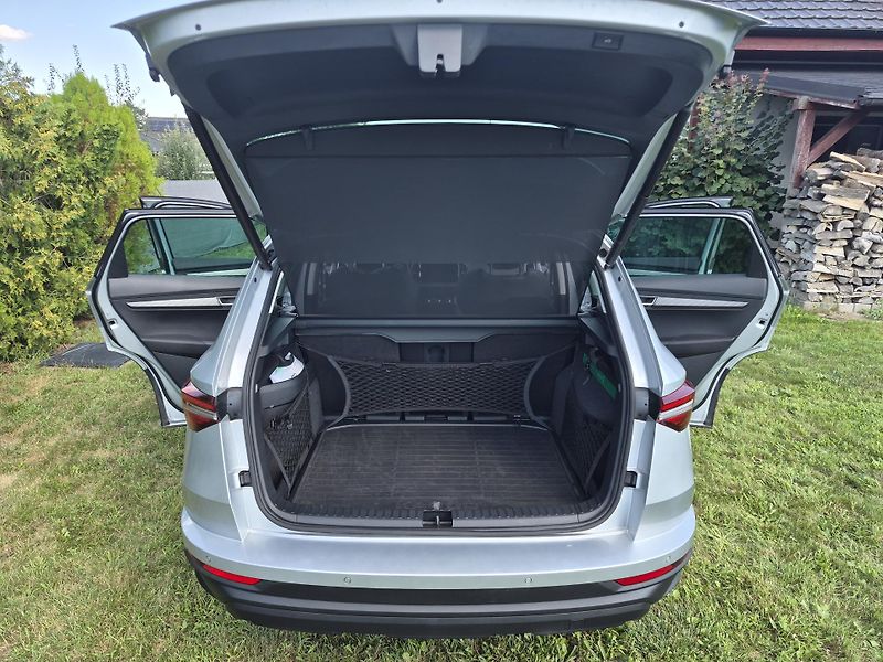 Škoda Karoq (2025) Karoq 1.5 tsi TOP selection  - fotka 22 z 29