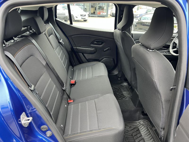 Dacia Sandero Stepway 1.0TCe LPG ČR 1.MAJ. - fotka 31 z 43