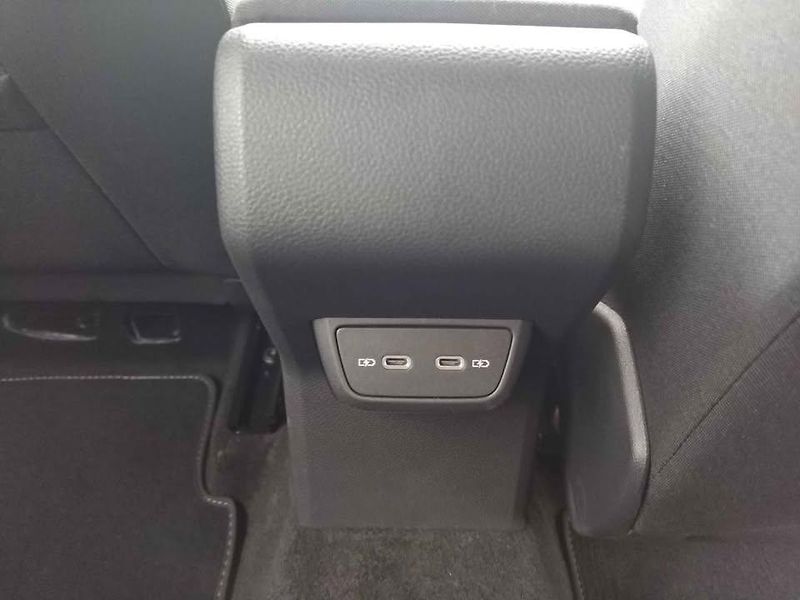 Volkswagen Polo (2023) - fotka 6 z 9
