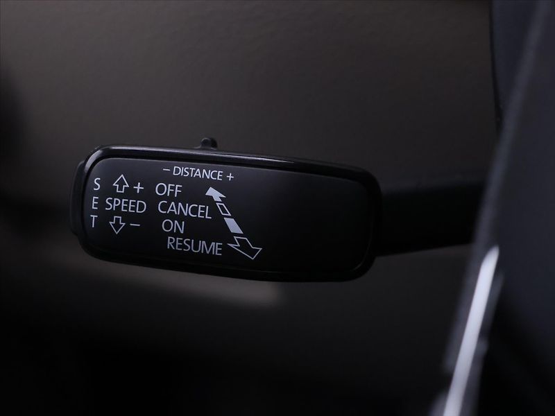 Škoda Superb 2,0 TDI  110 kW DSG DPH CZ - fotka 20 z 43