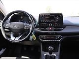 Hyundai i30 1,5 T-GDI 117kW Family Smart - náhled 25