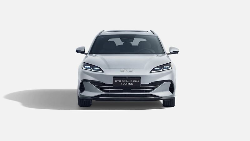 BYD Seal 6 DM-i Touring Boost - fotka 2 z 9