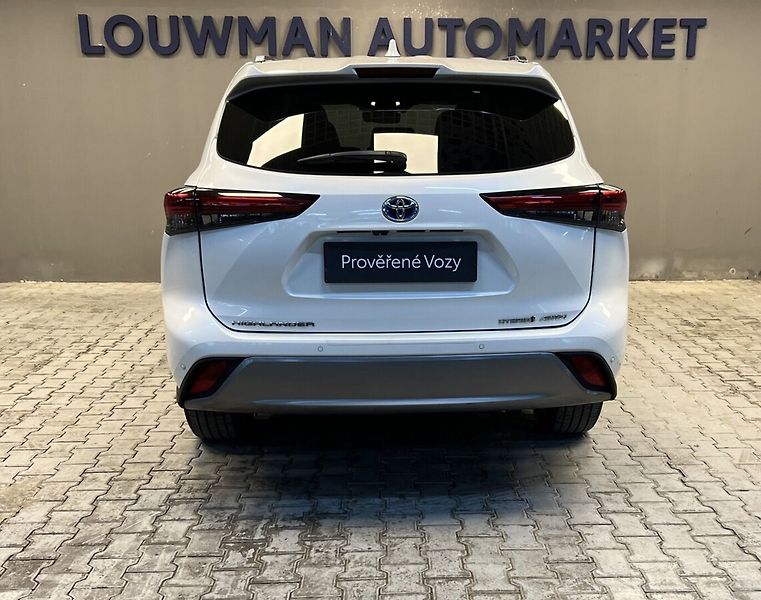 Toyota Highlander 2.5 Hybrid AT EXECUTIVE SKYVIE - fotka 20 z 22