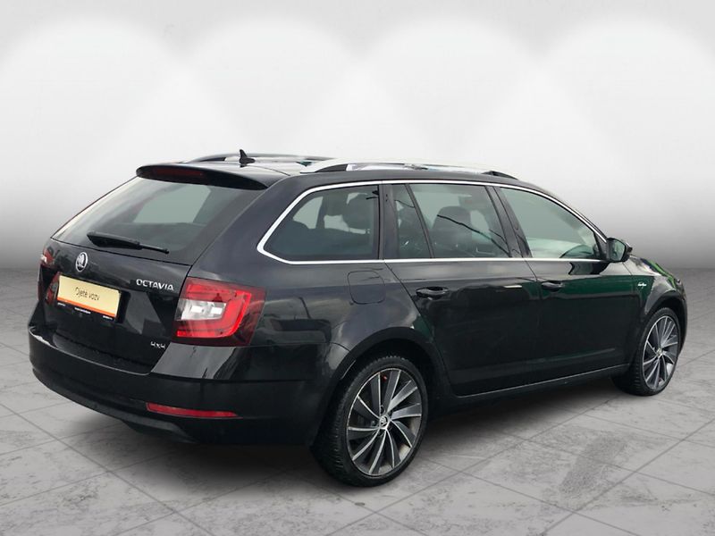 Škoda Octavia Combi 2,0 TDI DSG L&K 135 kW - fotka 2 z 30