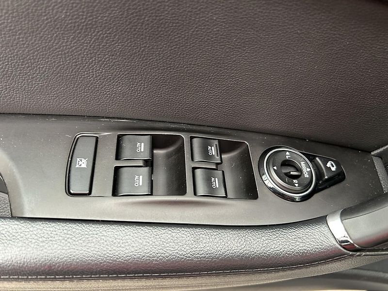 Hyundai i40 2.0 GDI Experience - fotka 18 z 28