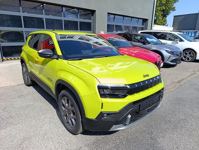 Jeep Avenger (2026) Altitude 1.2 Tur. e-Hybrid aut - fotka 4 z 29