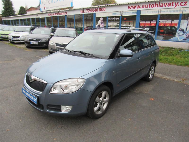 Škoda Fabia 1,6 i 77kW Combi Ambiente - fotka 1 z 26