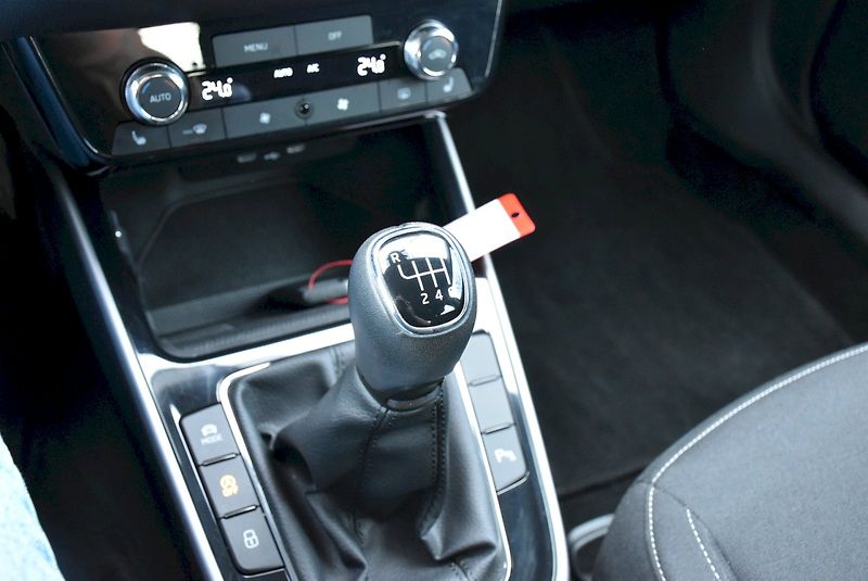 Škoda Fabia (2024) Top Selection 1.0 TSI 85kW - fotka 24 z 33