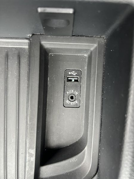BMW Řada 3 320D M-PAKET X-DRIVE AUTOMAT - fotka 32 z 52