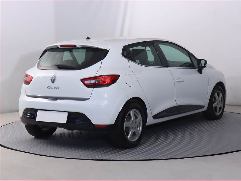 Renault Clio (2014) 1.2 16V, Serv.kniha, Navi - fotka 5 z 18