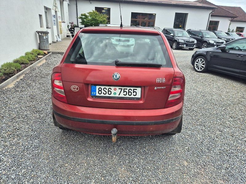 Škoda Fabia (2003) 1.2 i Tažné zařízení - fotka 5 z 19