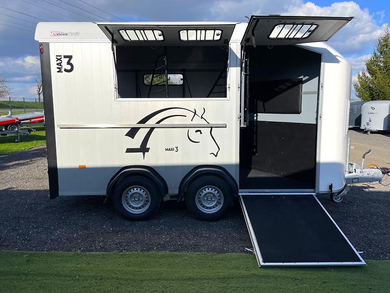 Cheval Liberté (2026) MAXI 3 MODRÝ - fotka 6 z 28