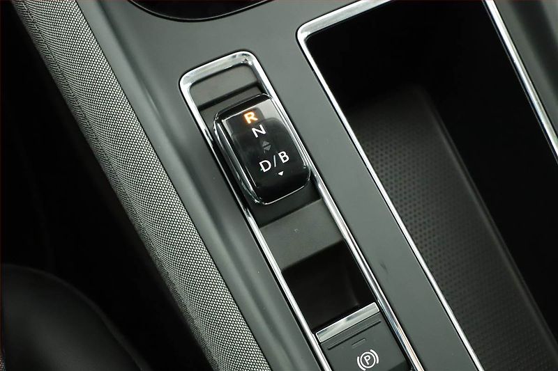 Škoda Enyaq (2024) iV 50 (55 kWh), SoH 94% - fotka 13 z 20