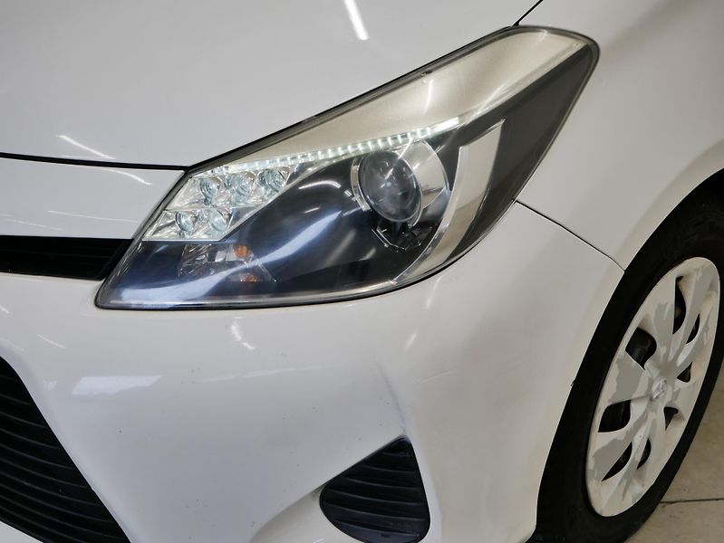 Toyota Yaris - fotka 9 z 23