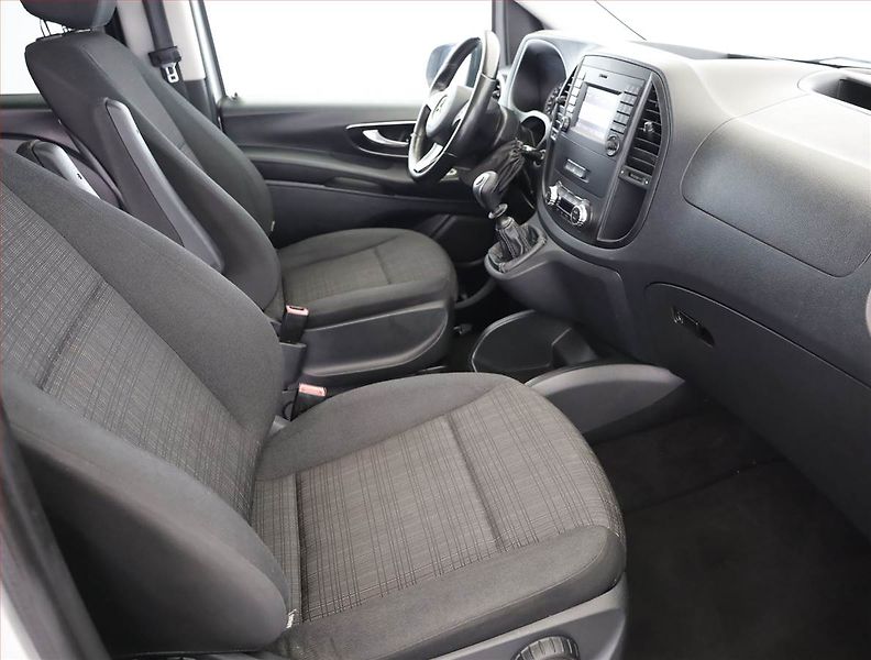Mercedes-Benz Vito (2015) 111 CDI, Bus, 8Míst, ČR - fotka 7 z 18