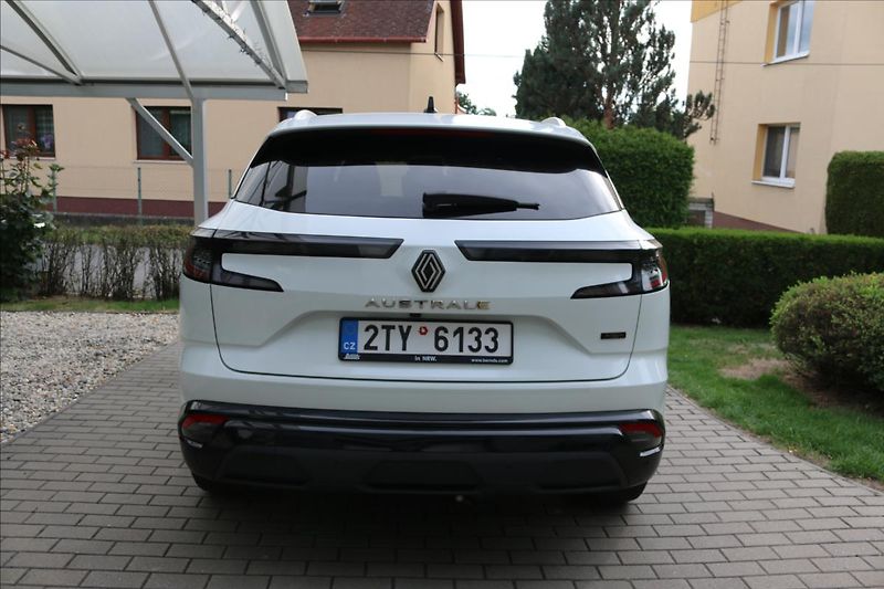 Renault Austral 1,2 e-HYBRID, TAŽNÉ - fotka 5 z 49