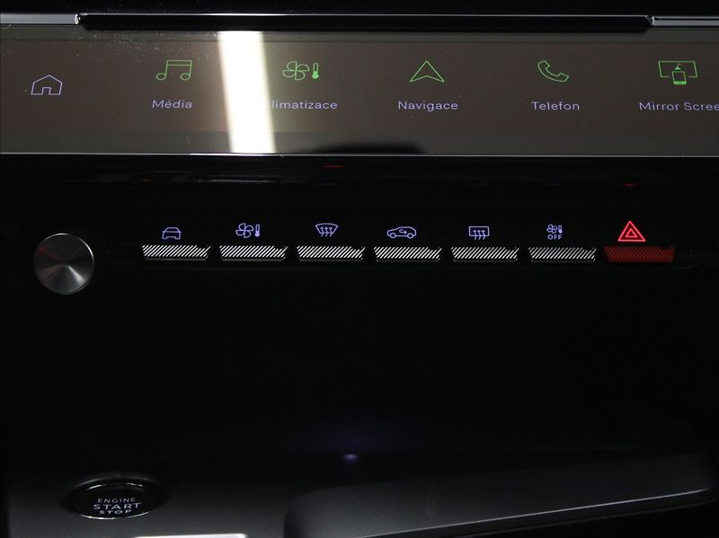 Peugeot 308 1,2 PT 96kW AT GT Výprodej! - fotka 14 z 23