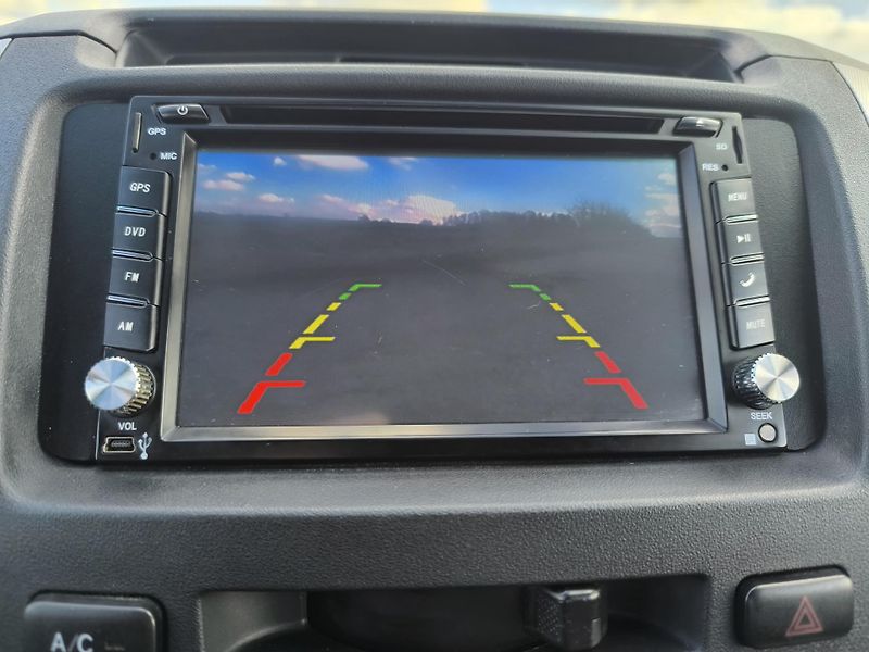 Toyota Hilux (2007) 2.5 D-4D SERVISNÍ KN,DOL KM - fotka 19 z 45