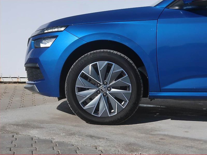 Škoda Kamiq (2023) Ambition 1.5 TSI - fotka 14 z 20