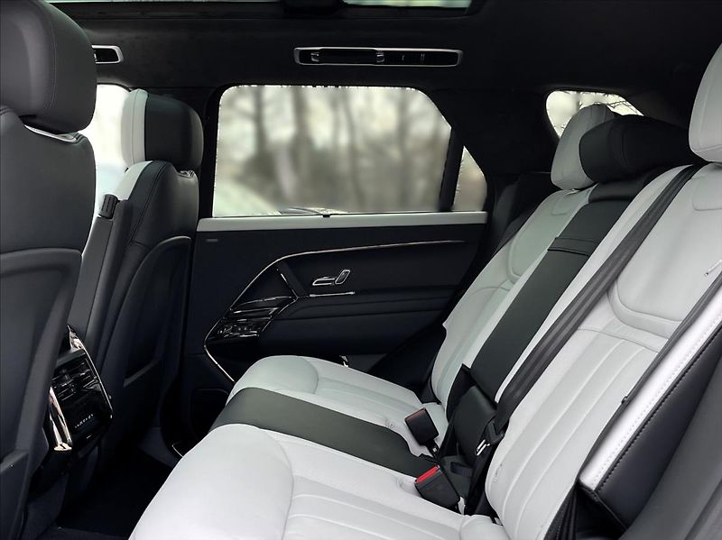 Land Rover Range Rover Sport (2026) 3,0 D250 DYNAMIC SE AWD* - fotka 34 z 34