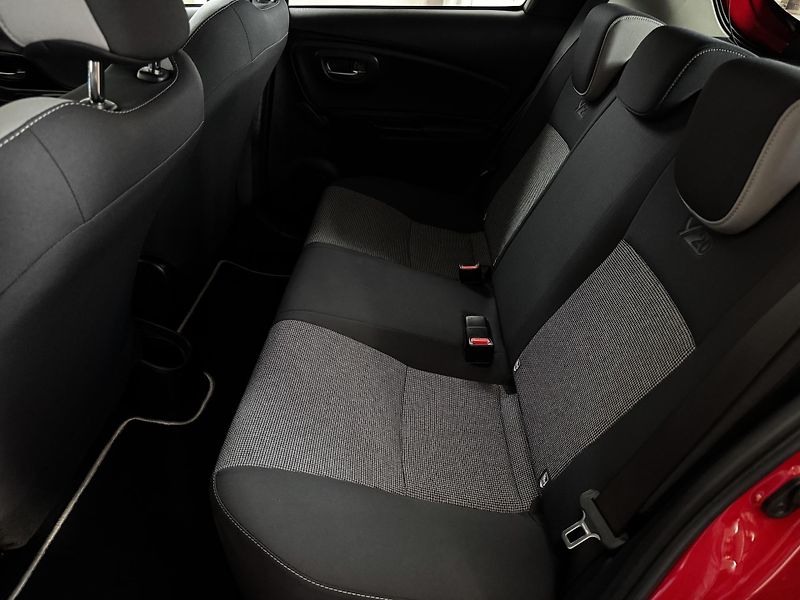 Toyota Yaris (2019) 1.5VVT-i Edice 20y - CZ -  - fotka 21 z 24