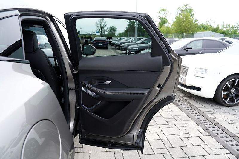 Jaguar E-Pace D200 4WD R-Dynamic/Aut/LED/fac - fotka 21 z 48