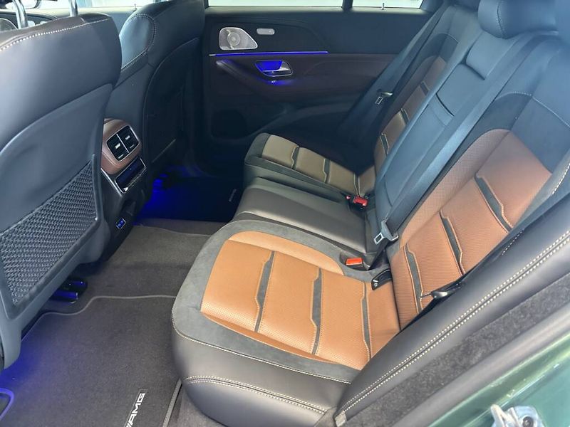Mercedes-Benz GLE (2026) 53 4MATIC+ - fotka 3 z 6