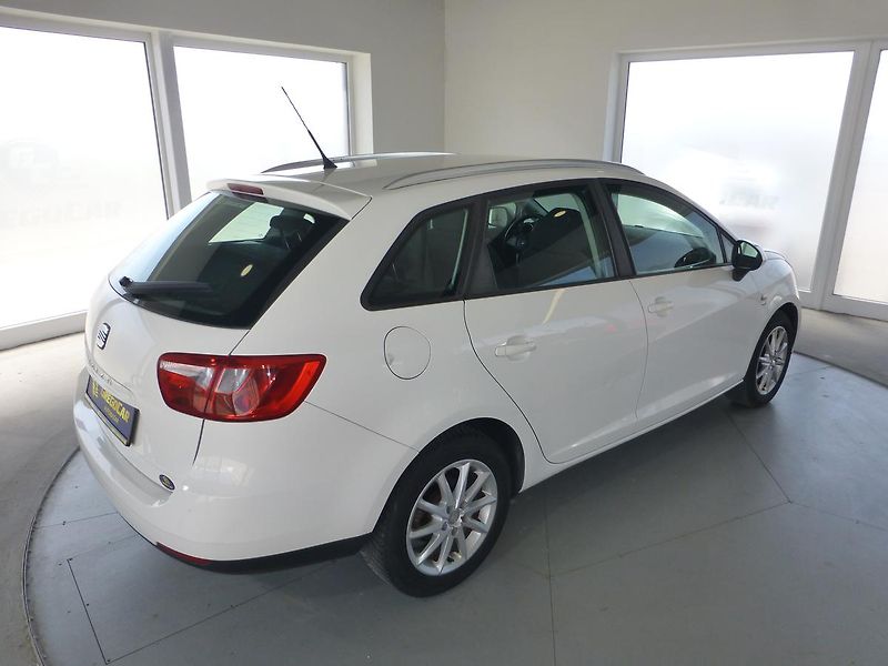 Seat Ibiza (2011) 1,6TDI*KLIMA**ALU*VYHŘ.SEDADLA - fotka 5 z 23