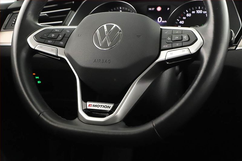 Volkswagen Passat (2021) Elegance 2.0 TDI - fotka 20 z 24