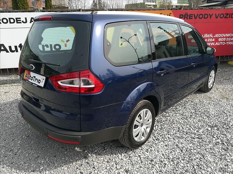 Ford Galaxy 2,0 TDCi 1.majitel - fotka 3 z 19