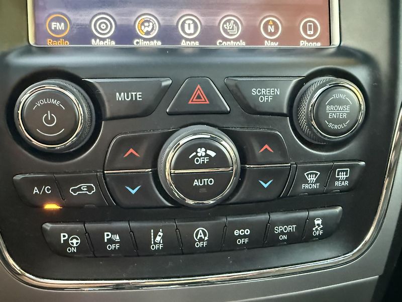 Jeep Grand Cherokee (2019) 3.0CRDi  OVERLAND! GAR. KM!!  - fotka 17 z 25