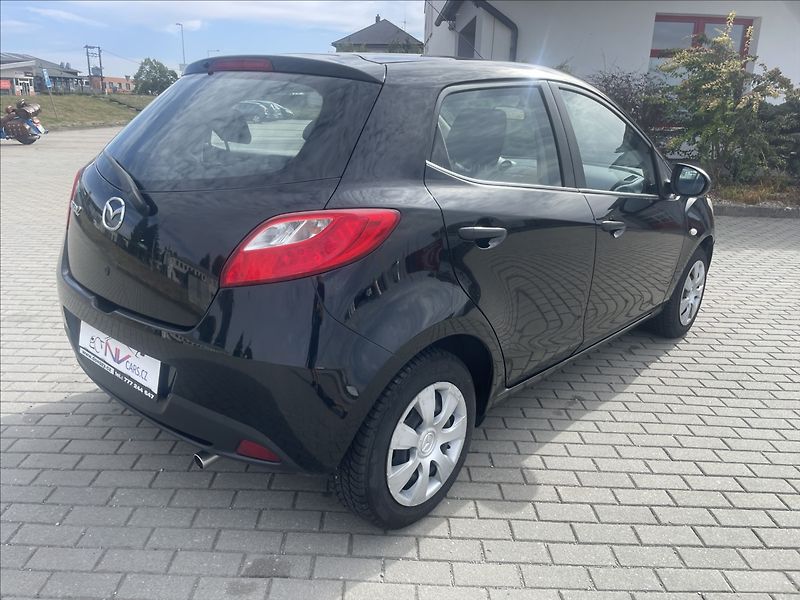 Mazda 2 1,4 i 55kw Klima ABS po STK - fotka 27 z 29
