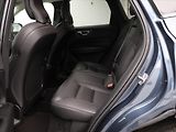 Volvo XC60 2,0 B4 AWD CZ Inscription DPH - náhled 14