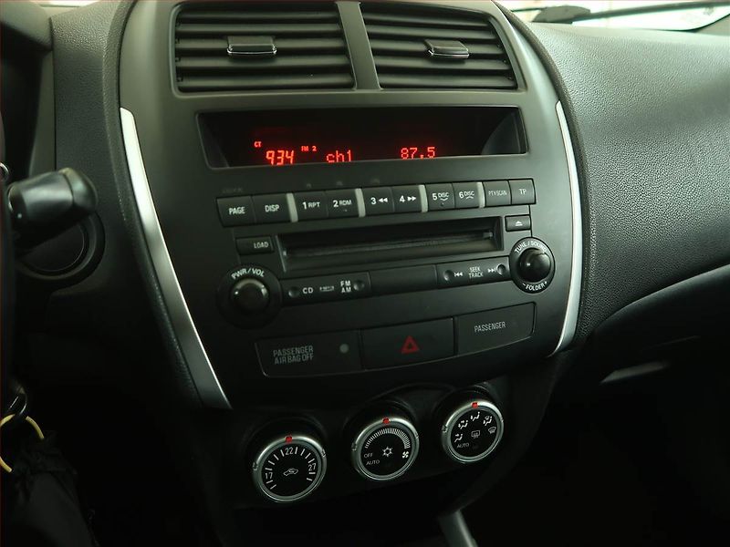 Mitsubishi ASX (2010) 1.8 DI-D MIVEC, Xenony - fotka 12 z 15