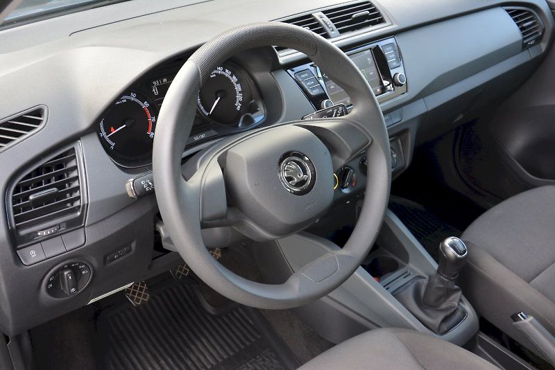 Škoda Fabia (2021) 1.0 MPI 44 kW Active - fotka 12 z 20