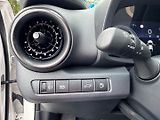 Toyota C-HR (2025) 1.8 Hybrid 140k Executive - náhled 24
