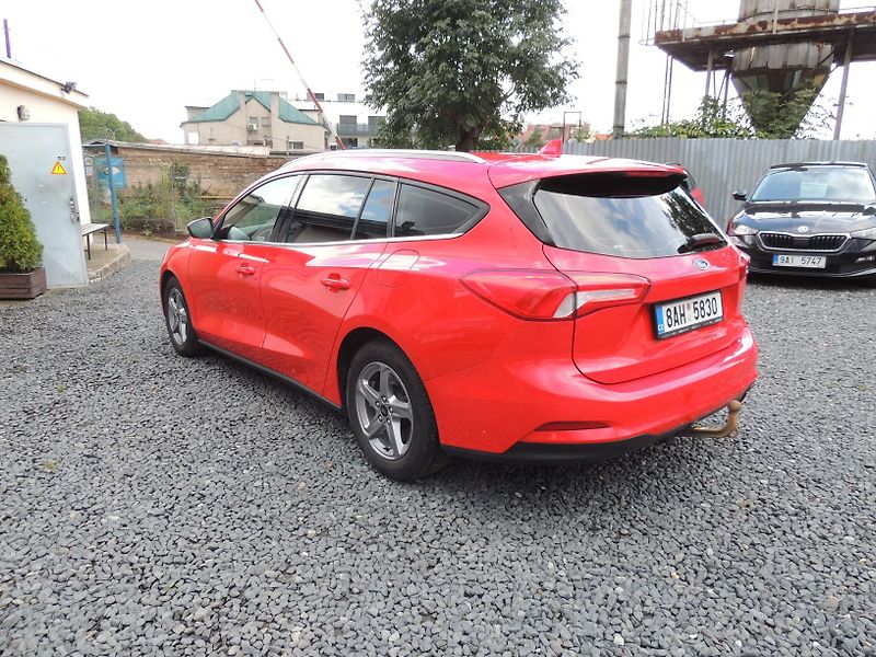 Ford Focus (2020) Combi 1.0i,92kw,ČR,1.majitel - fotka 7 z 44